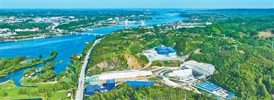 汇巨福配资 地下输水管线这样穿山遁地（工匠绝活·我在重大工程一线）